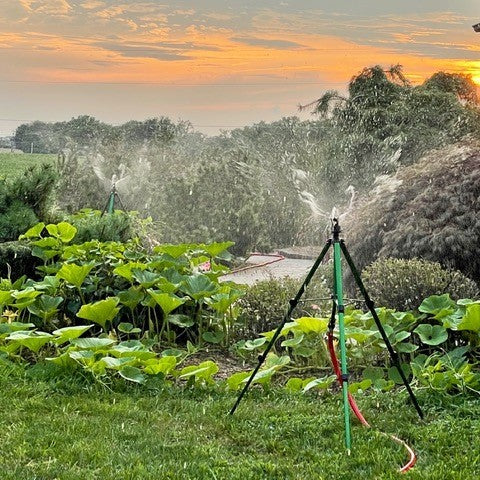 Xcel Wobbler Sprinkler with Telescoping Tripod (Blue)