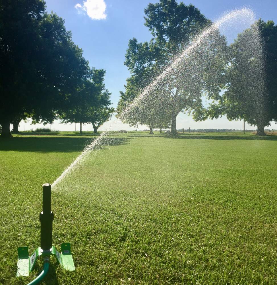 Rotor Sprinkler w/ 5 lb. Weighted Sled Base