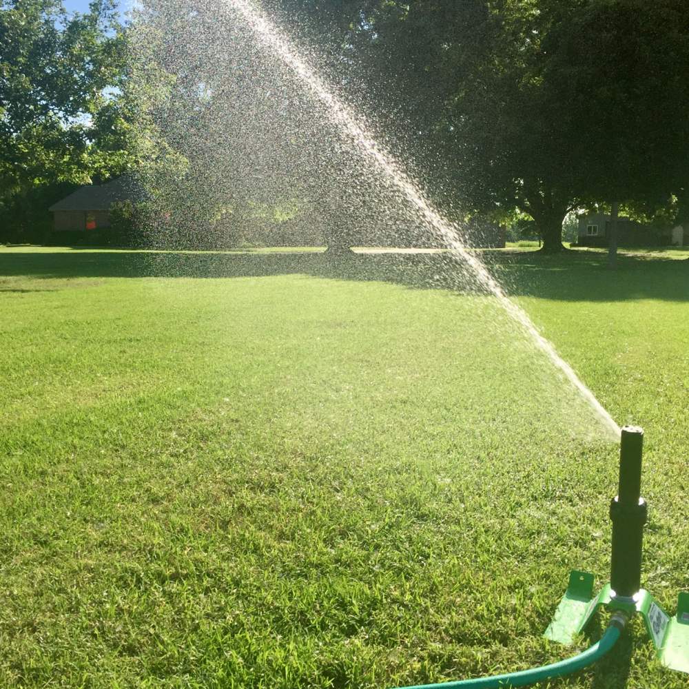 Rotor Sprinkler w/ 5 lb. Weighted Sled Base